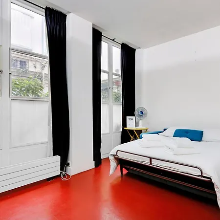 Le Plumassier Du Roi Apartment *